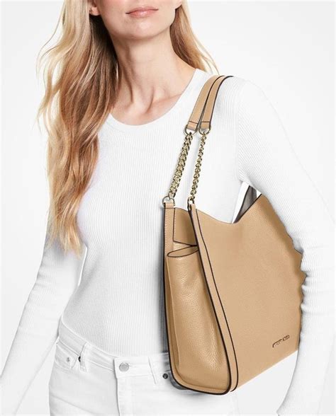 Así es el bolso de Michael Kors que está arrasando en ventas en .